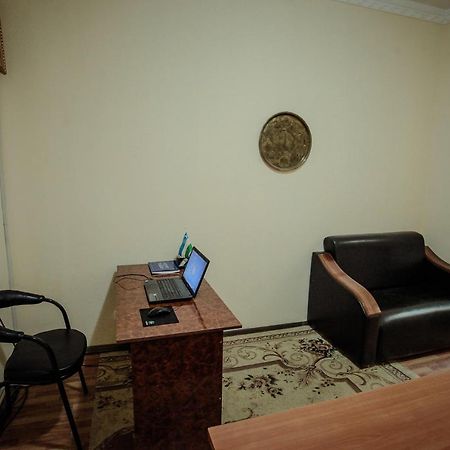 Hostel Mukarram Buxoro Ngoại thất bức ảnh