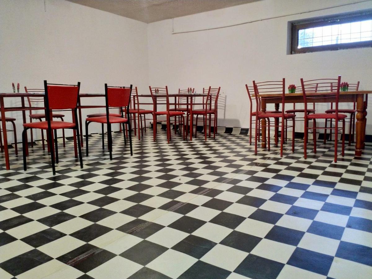 Hostel Mukarram Buxoro Ngoại thất bức ảnh
